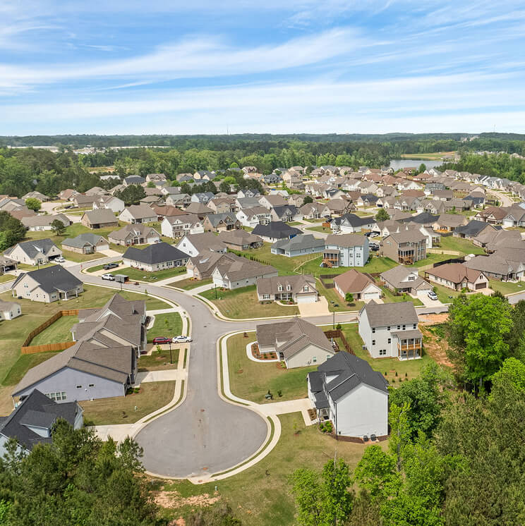 Bryant Lake Subdivision, Lifestyle Construction